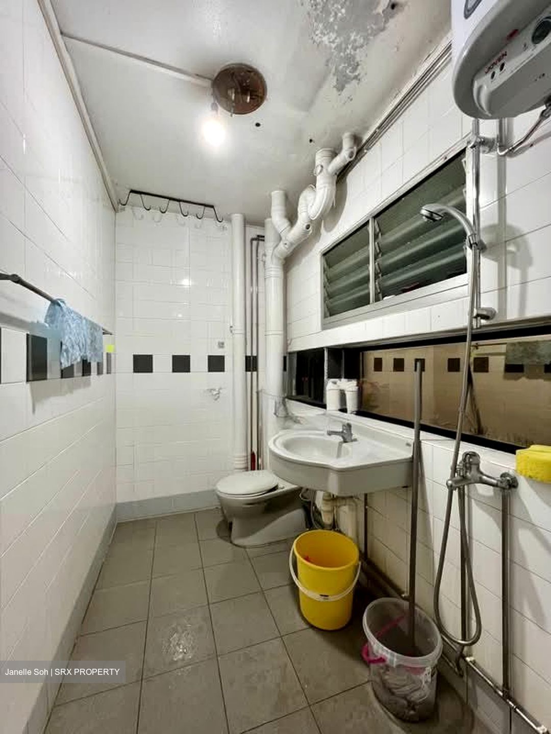 Blk 842 Jurong West Street 81 (Jurong West), HDB Executive #567554581